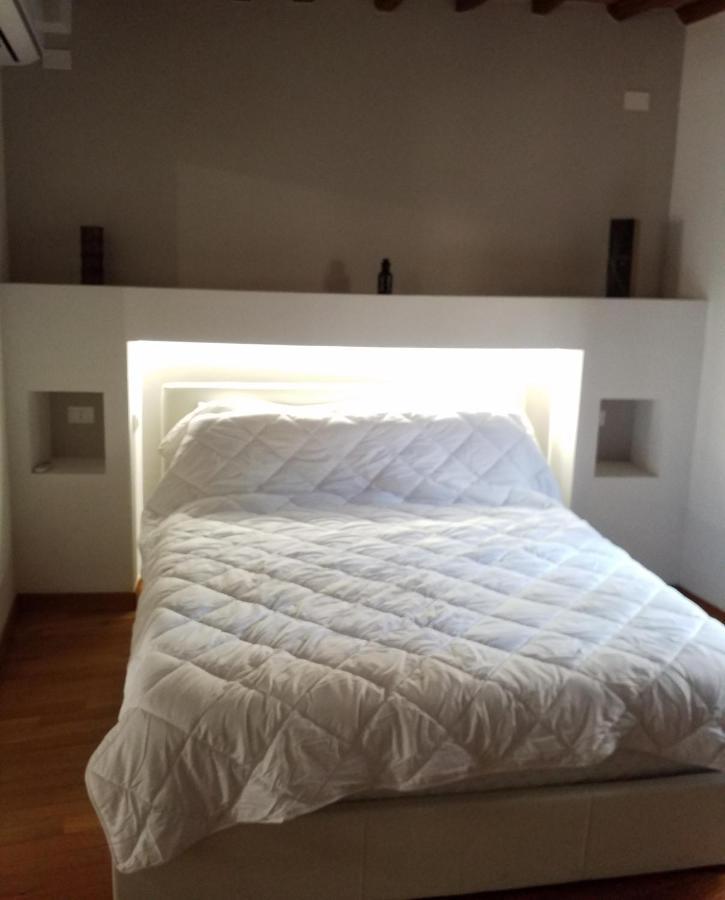 Contemporary Rooms ซานจีมิญญาโน ภายนอก รูปภาพ